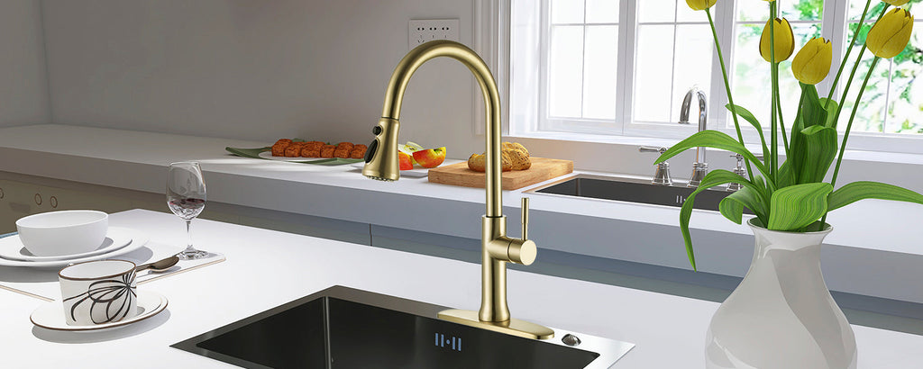 How to Choose the Right Kitchen Faucet for Functionality and Style
