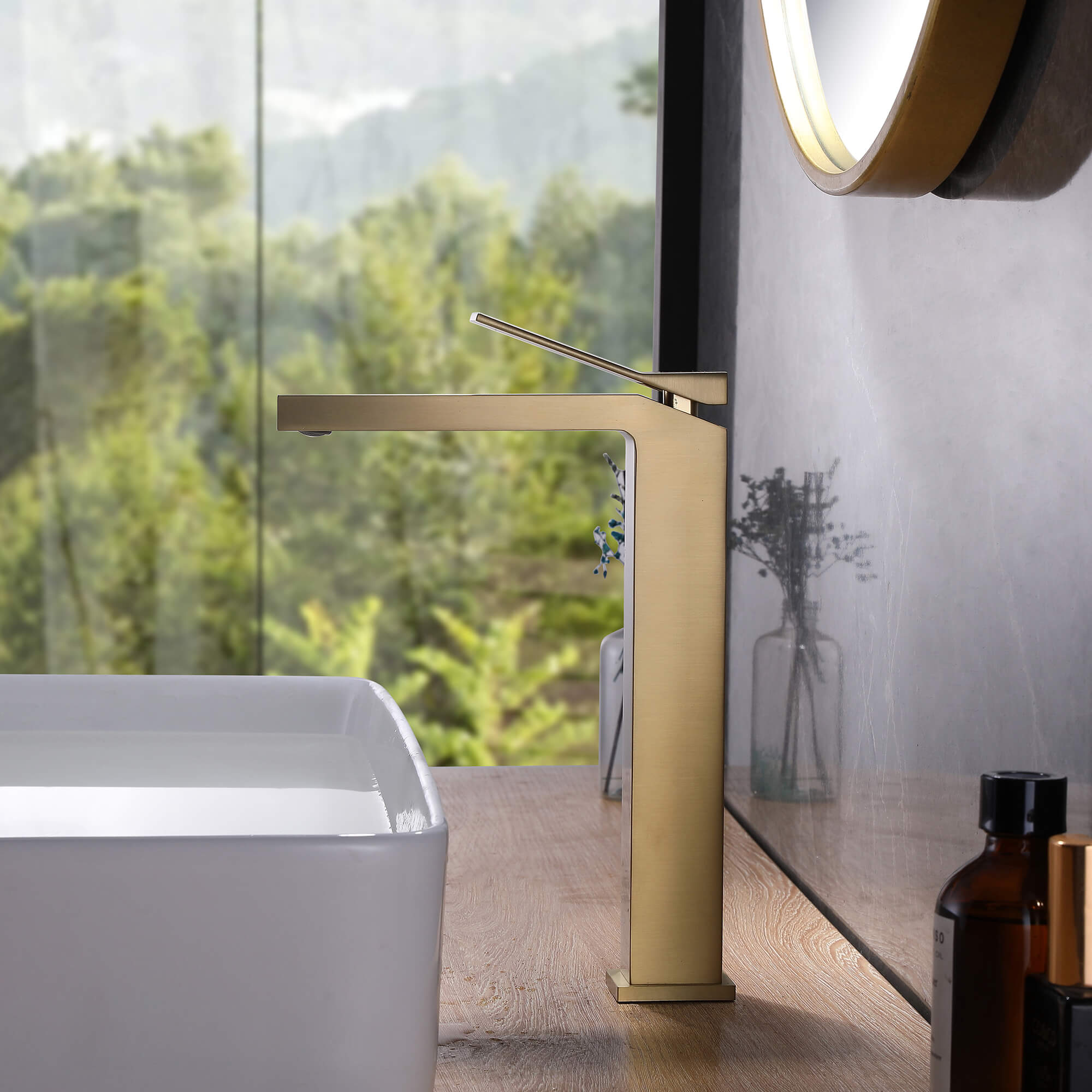 Single-Handle Bathroom Vessel Sink Faucet with Deck Plate