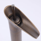 display of the handle of the vintage vessel sink faucet