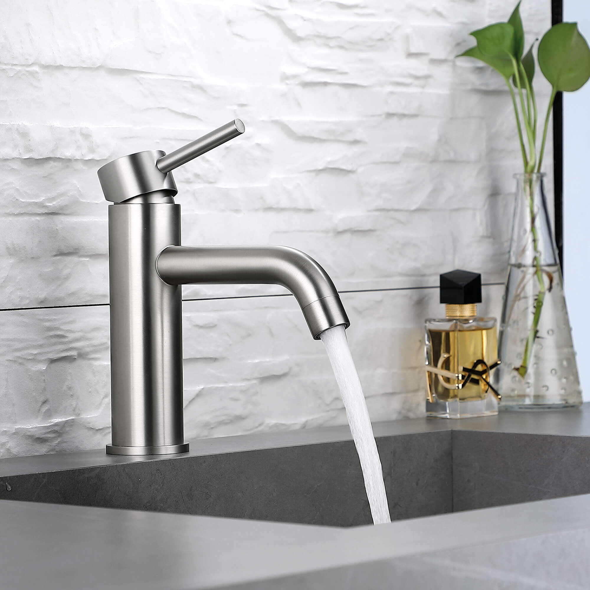 Functional Single-Handle Mixer Faucet for Bathroom Basin