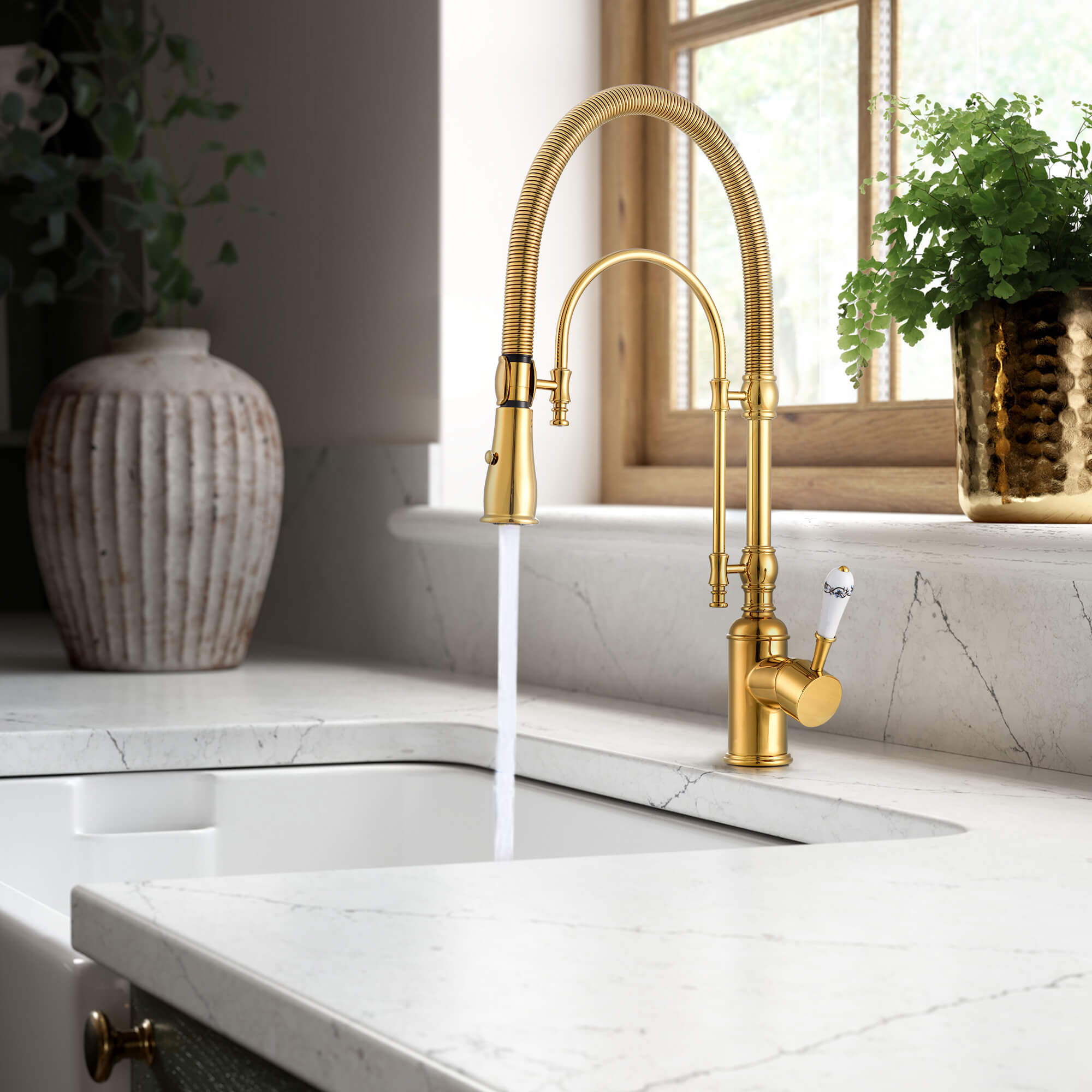 High Arc Pull Down Kitchen Faucet with Swivel Spout and Single Handle