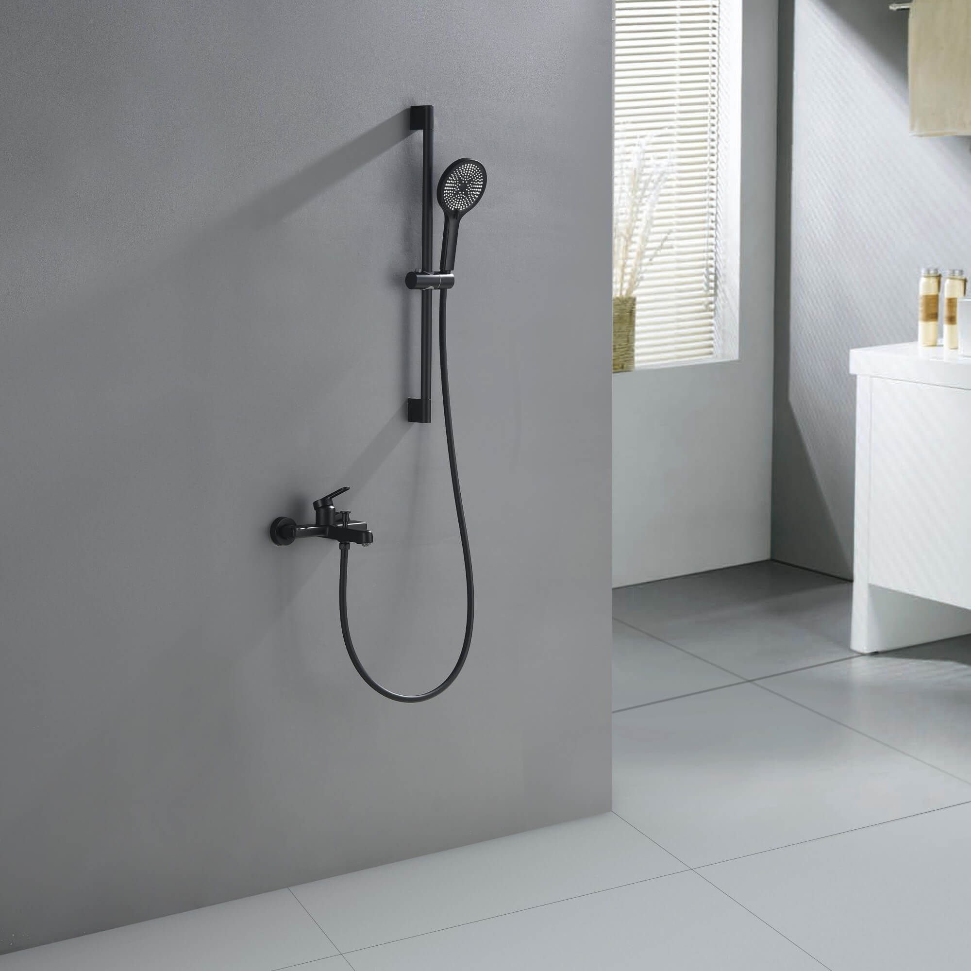 Tub and Shower Faucet Set with Handheld Shower 3 Spray Modes Single Handle Wall-Mounted Mixer