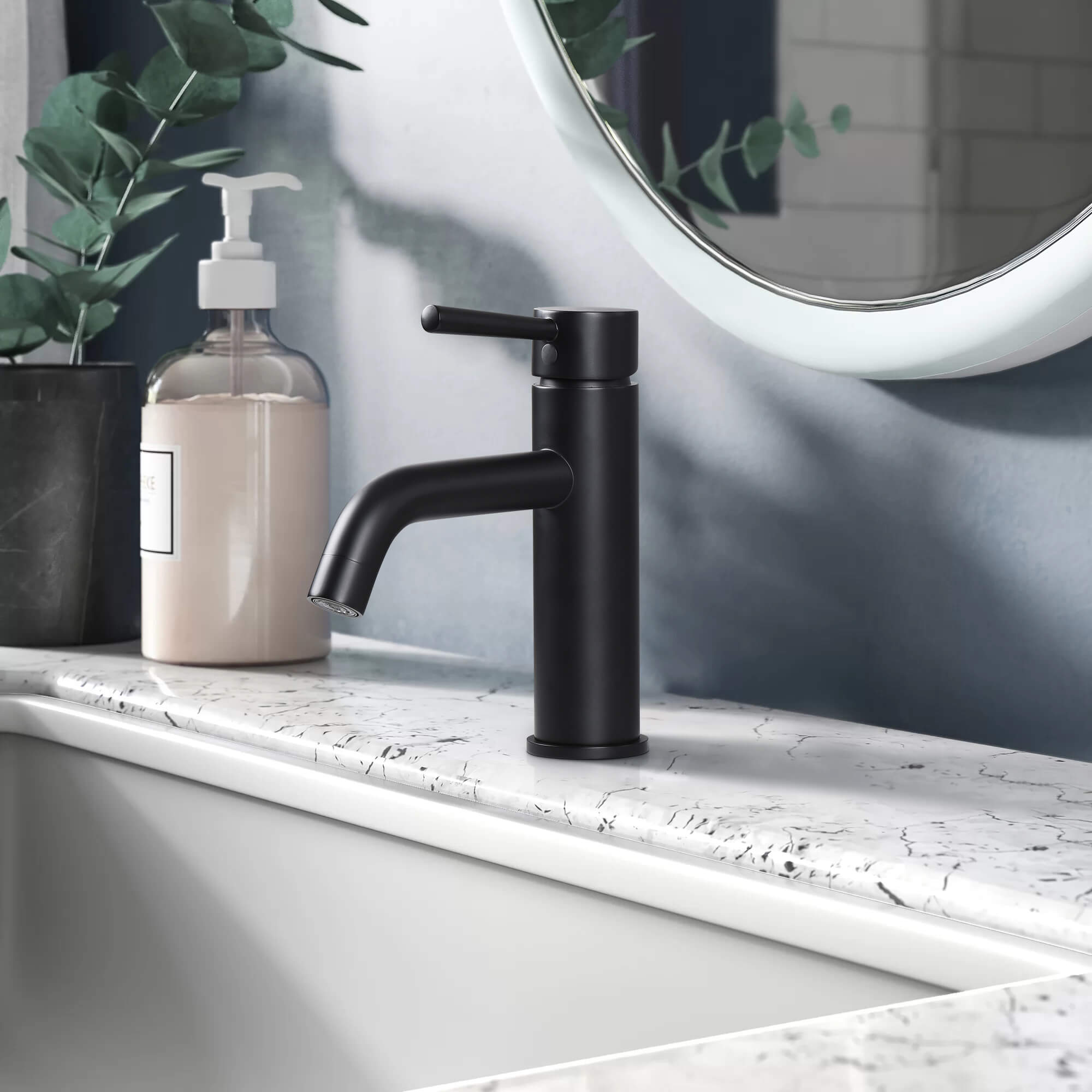 Compact Vanity Mixer with Single Lever and Arc Spout