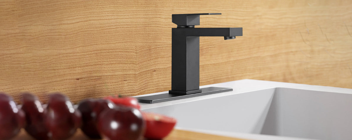 Single Handle Bathroom Sink Faucet