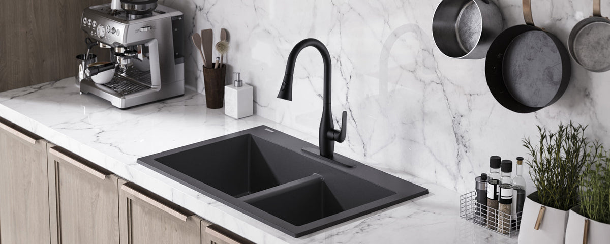 Black Kitchen Faucet with Pull Down Sprayer