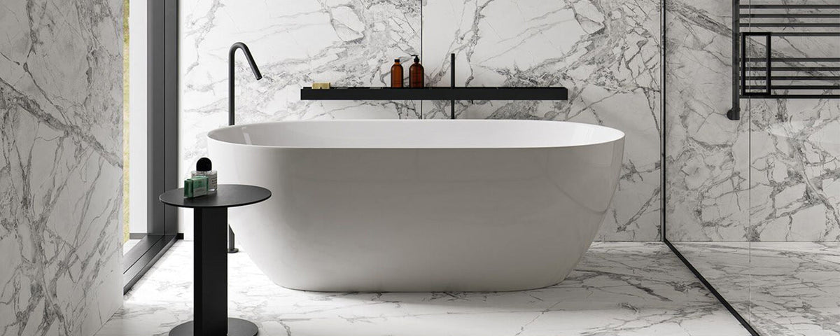 soaking tub