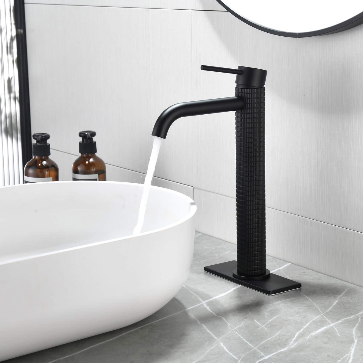 Solid Brass Vessel Sink Faucet with Modern Knurled Body Design
