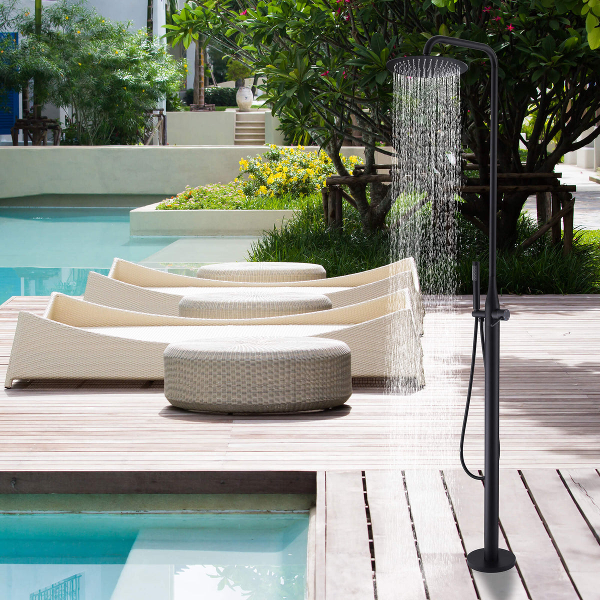 using freestanding outdoor shower 