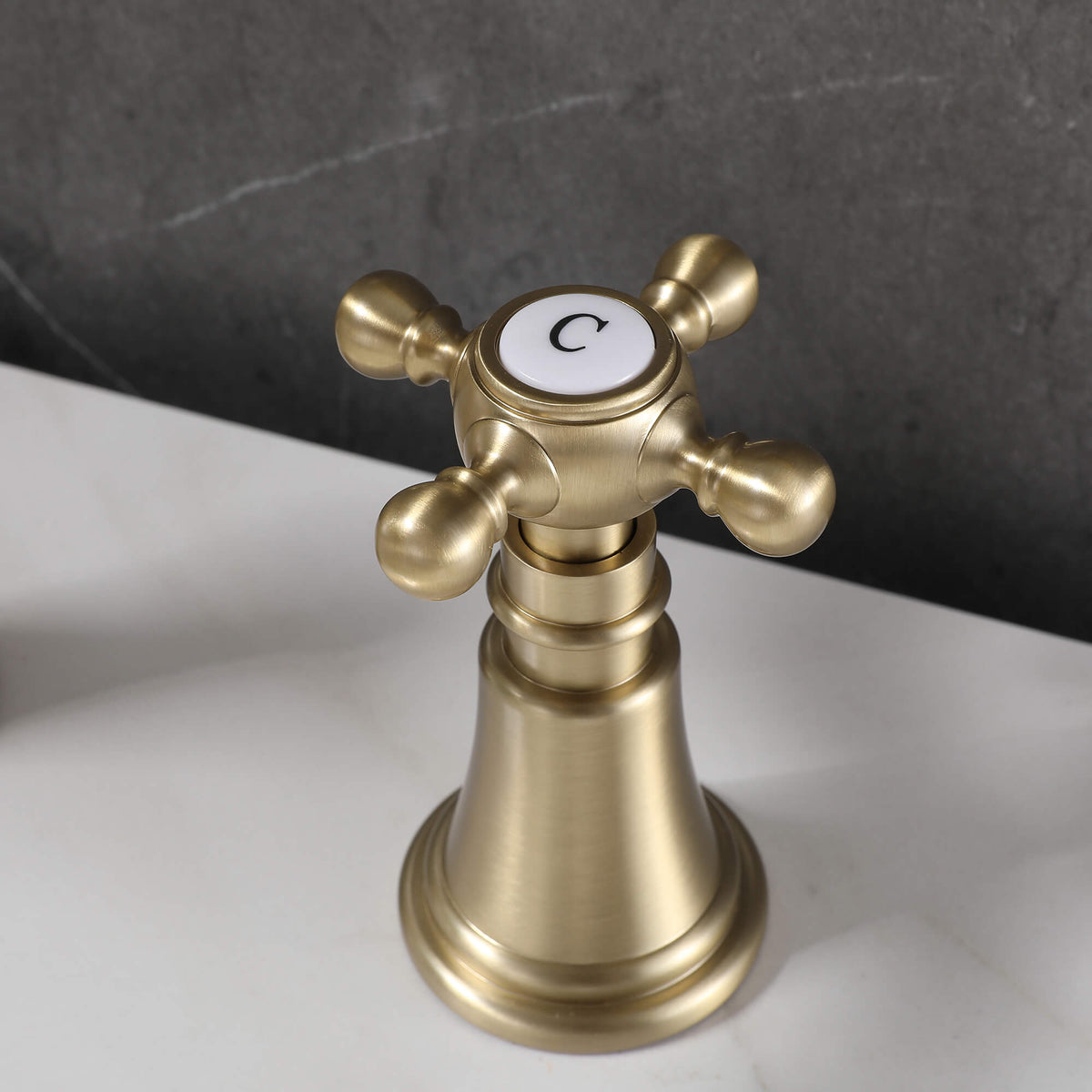 Classic 3-Hole Deck-Mounted Bathroom Sink Faucet with 2 Handles