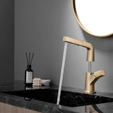 Pull-Out Bathroom Faucet with Dual-Mode Spray and Single Handle