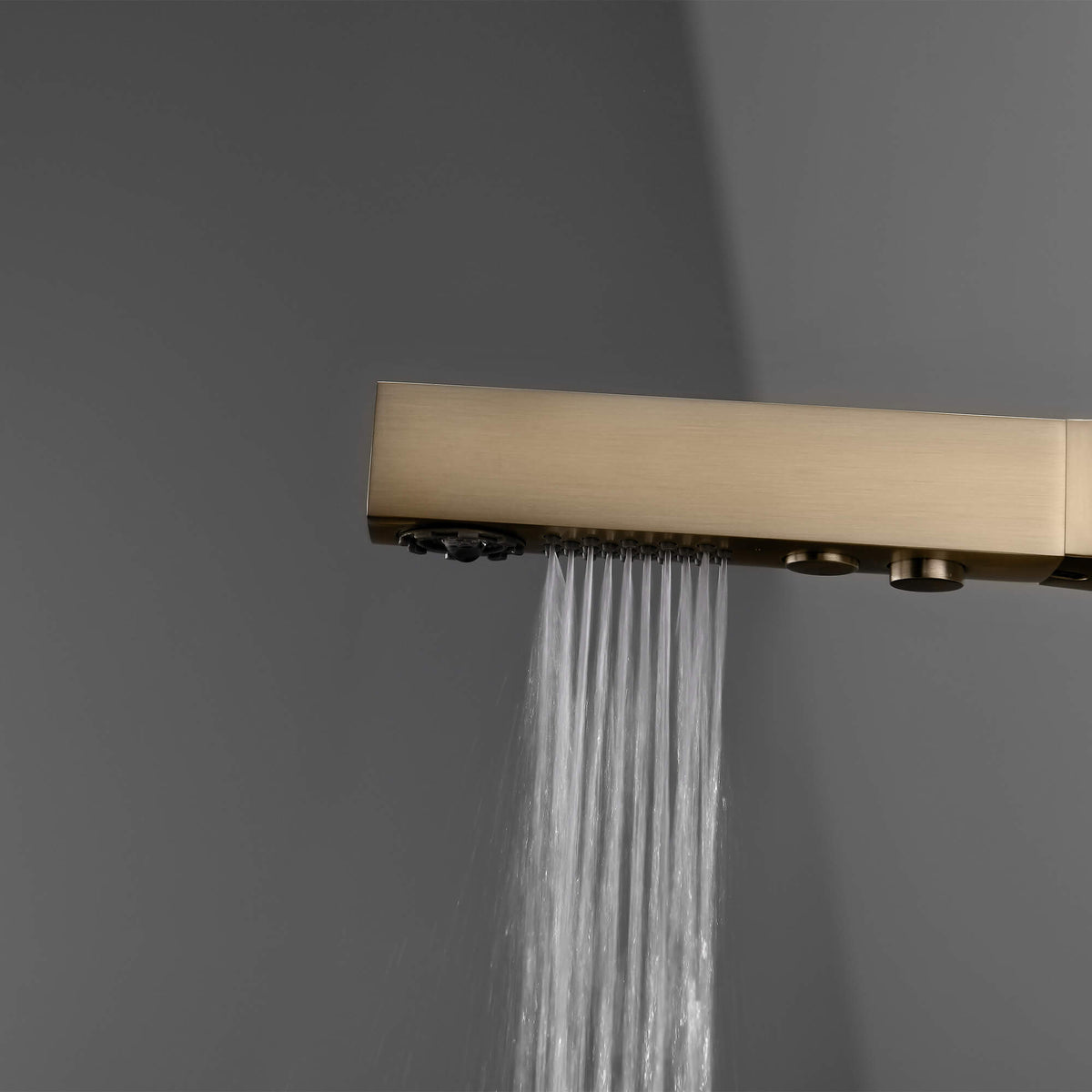 Pull-Out Bathroom Faucet with Dual-Mode Spray and Single Handle