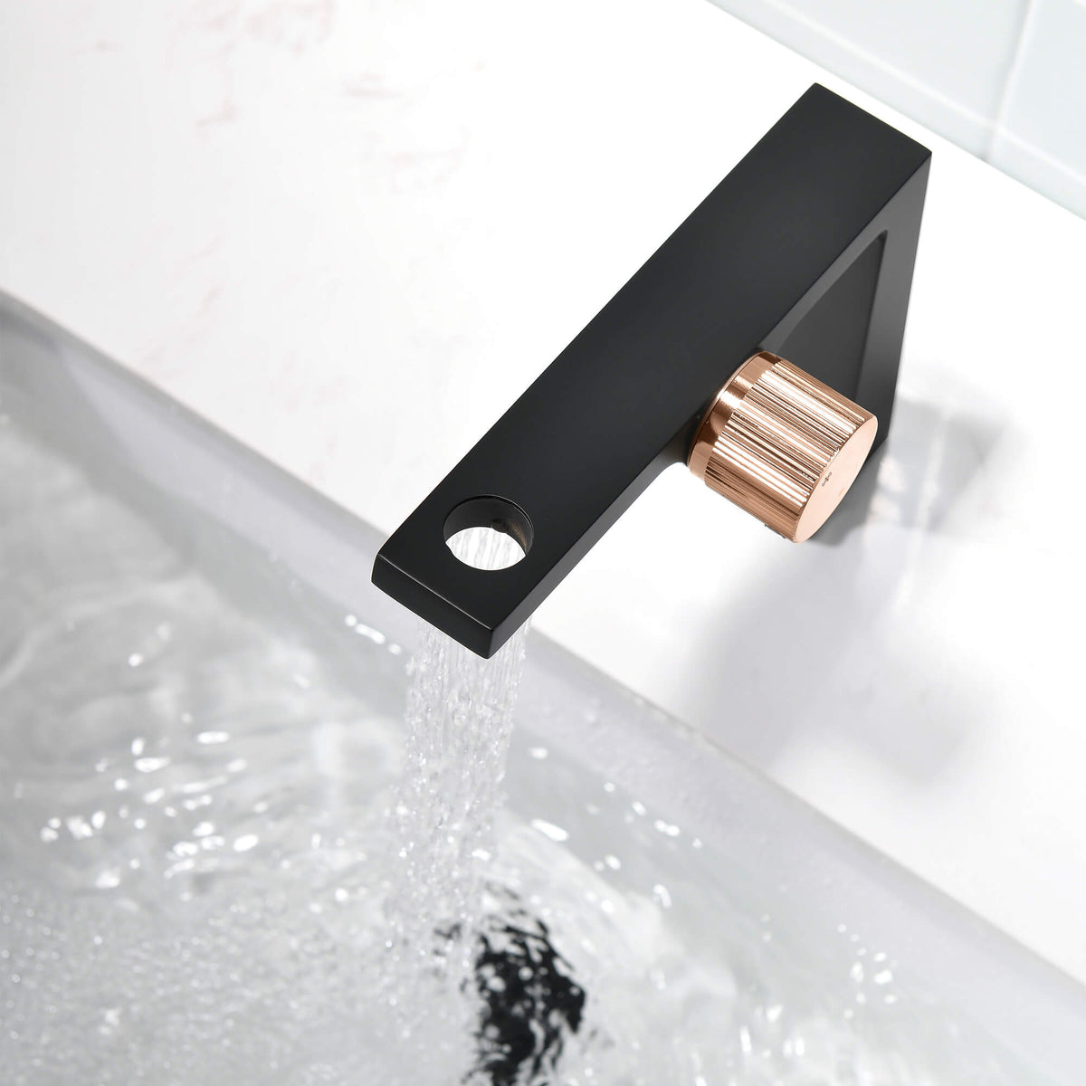Single Handle Bathroom Basin Faucet with Rectangular Spout and Knurled Side Handle