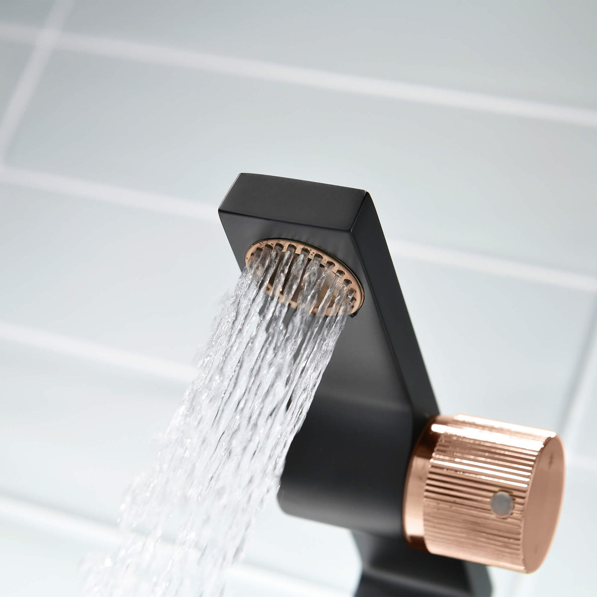 Single Handle Bathroom Basin Faucet with Rectangular Spout and Knurled Side Handle