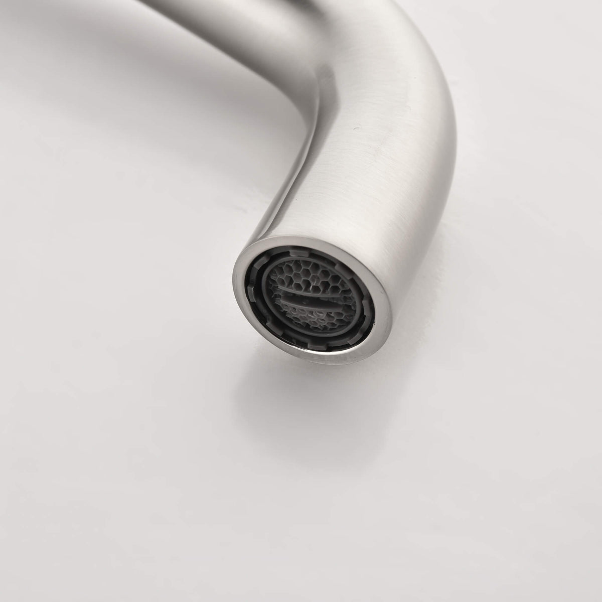 Wall-Mounted Bathtub Faucet with Handheld Hose and Mixer Tap