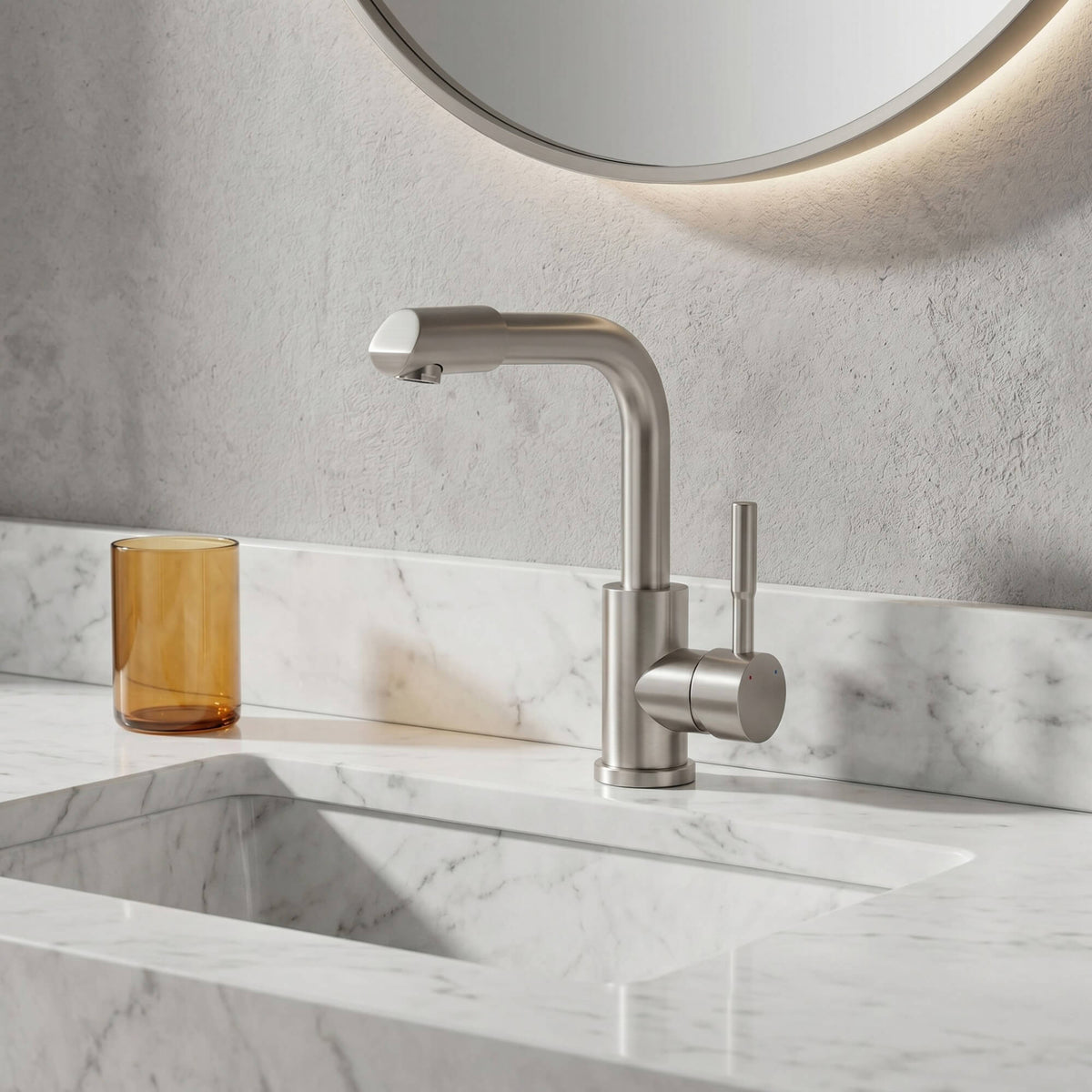 Single-Handle Bathroom Faucet with 360° Rotatable Spout