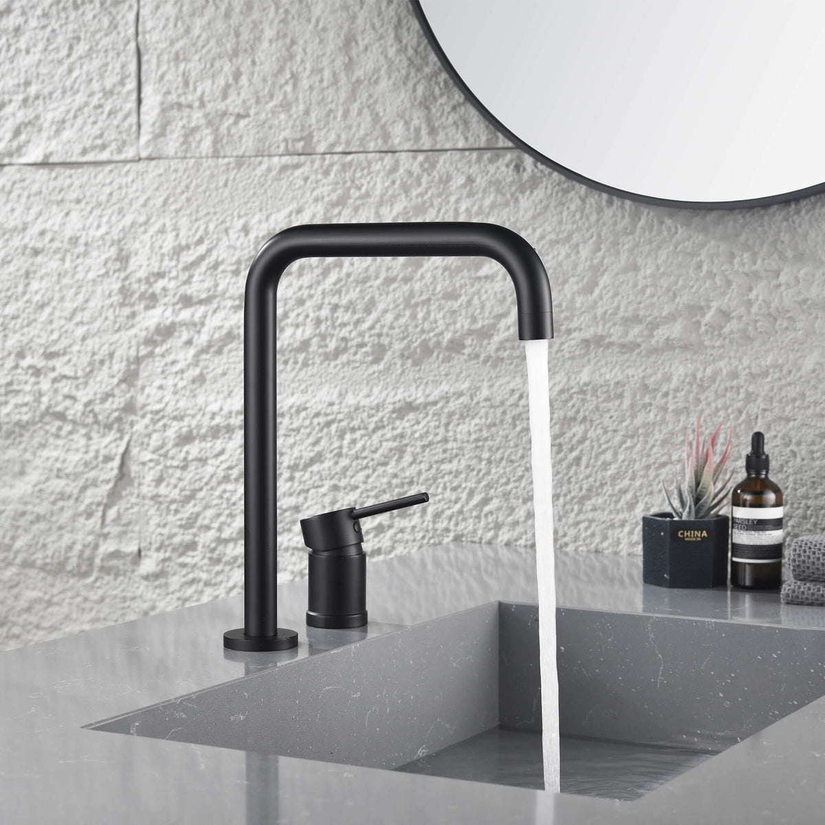 Rotating Spout Mixer Tap for Washbasin with One Handle