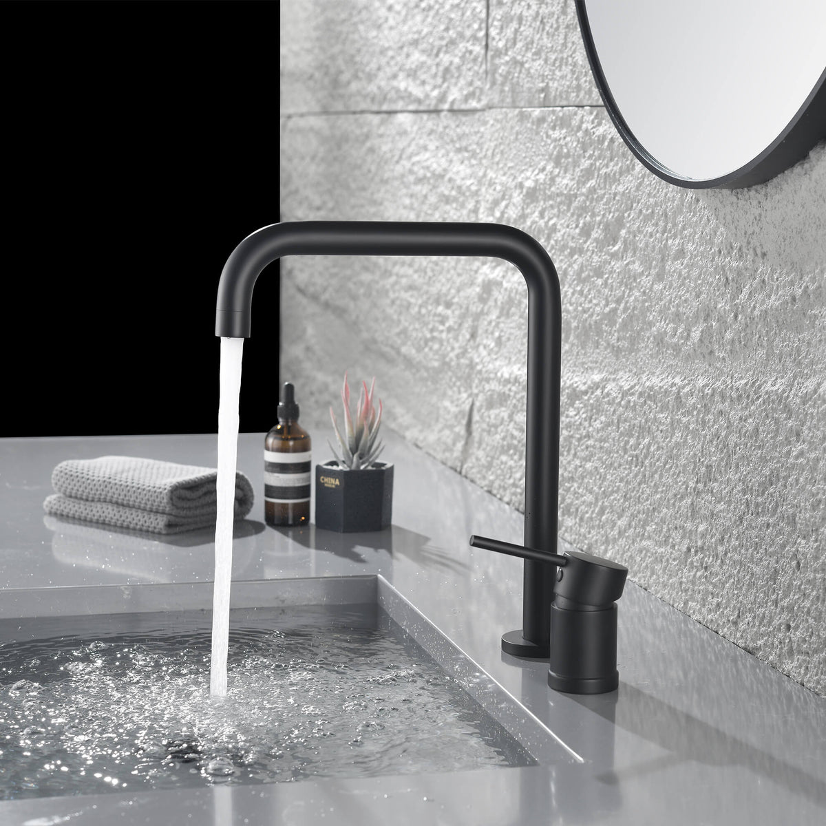 Rotating Spout Mixer Tap for Washbasin with One Handle