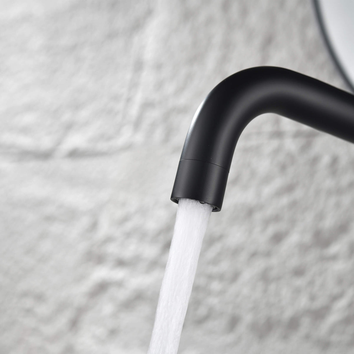Rotating Spout Mixer Tap for Washbasin with One Handle