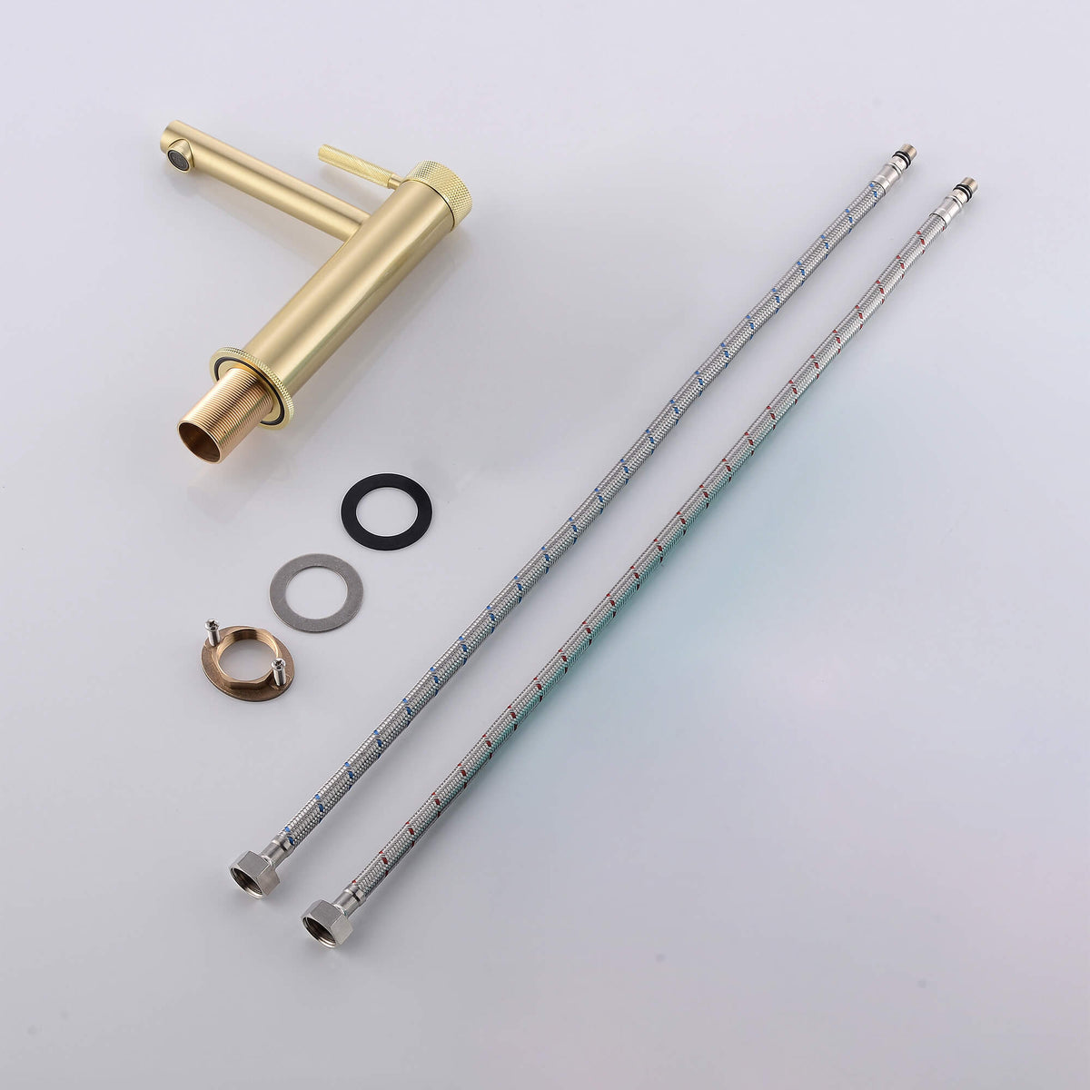 Modern Brass Bathroom Faucet Single-Hole Basin Mixer Tap with Knurled Handle