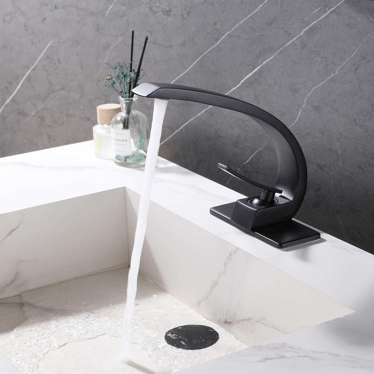 Curved Arch Spout Faucet with Drain Set