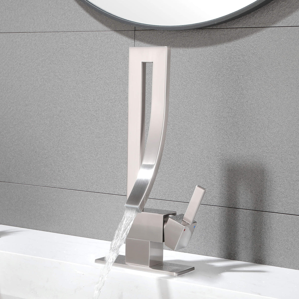 Sculptural Mixer Faucet with Vertical Cutout Spout
