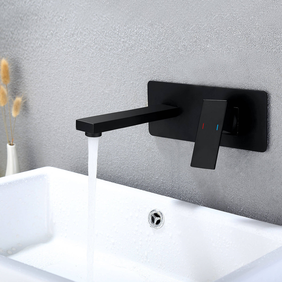 Solid Brass Wall-Mounted Bathroom Faucet with Single Handle