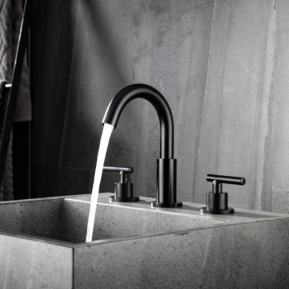 2- handle bathroom sink faucet opening