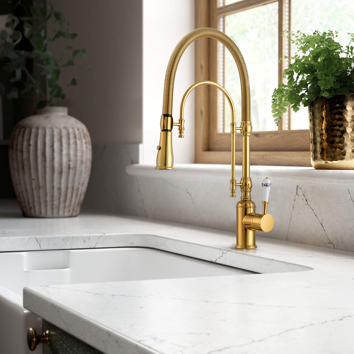 High Arc Pull-Down Kitchen Faucet with Swivel Spout and Single Handle