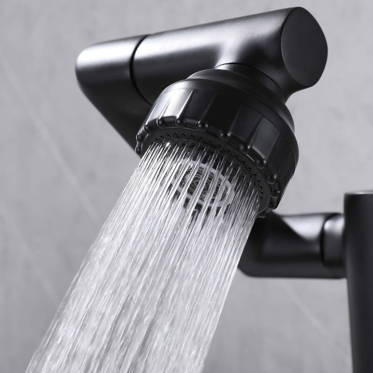 Mixer Faucet with Built-in Sprayer for Washbasins