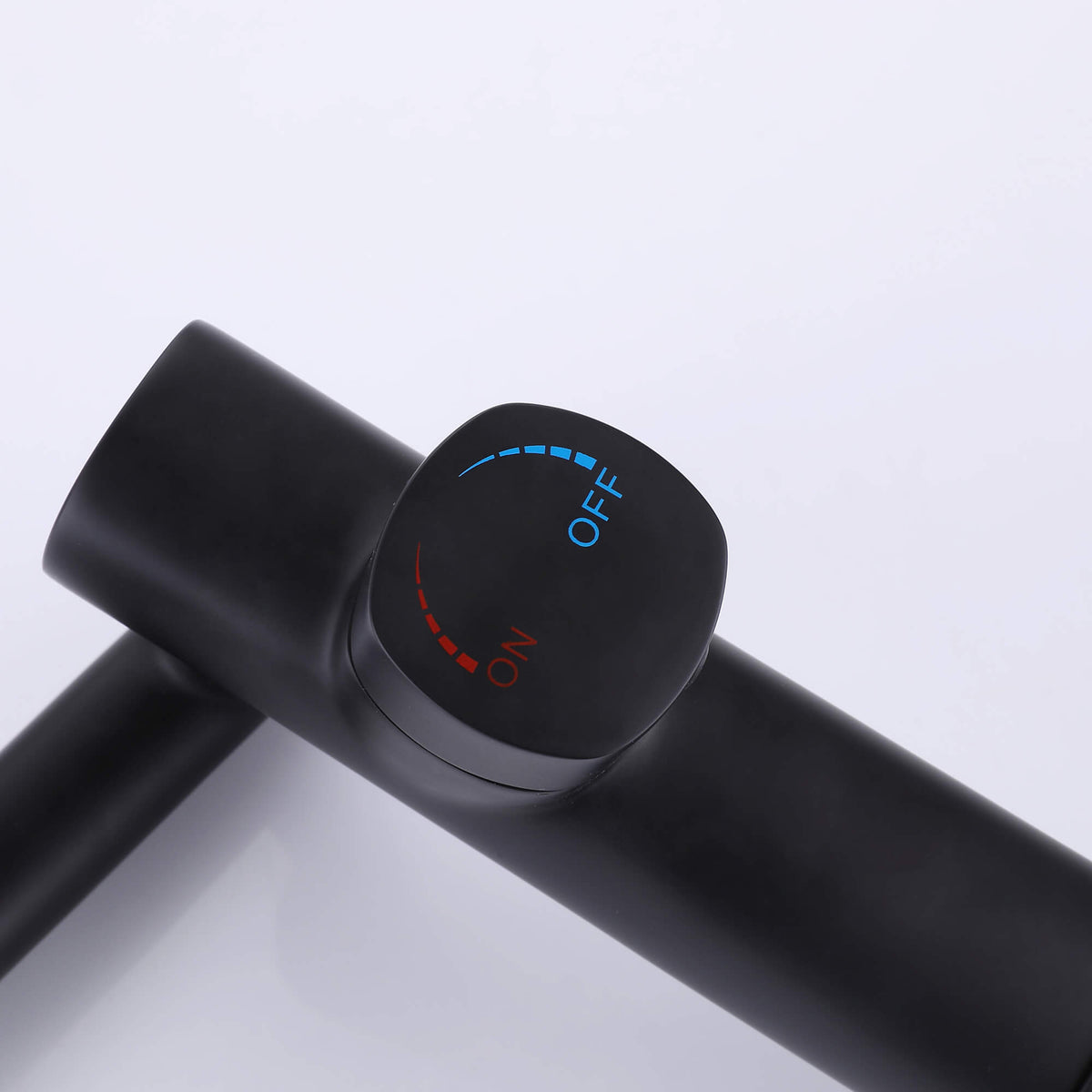 Mixer Faucet with Built-in Sprayer for Washbasins