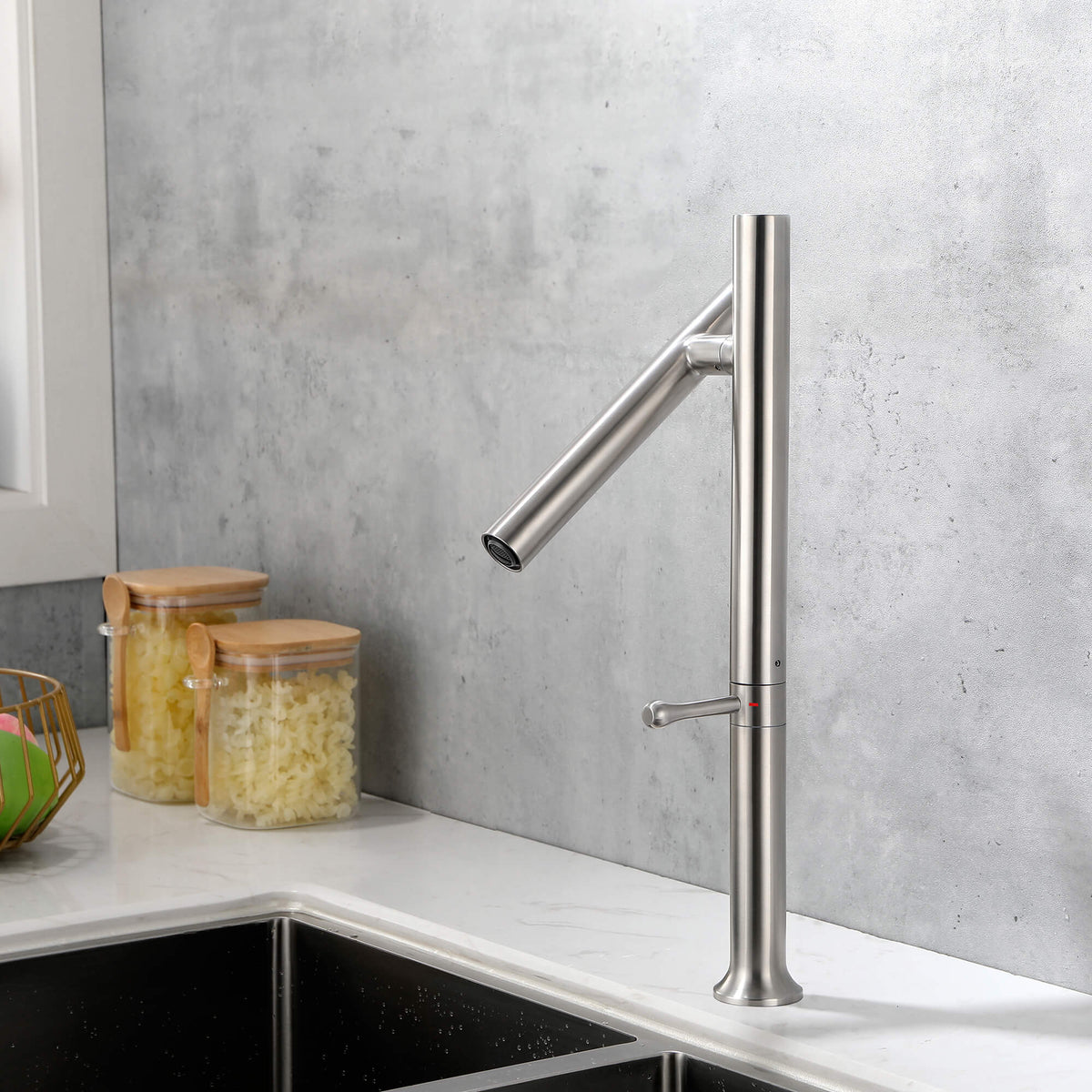 Modern Single Handle Stainless Steel Kitchen Faucet with 360° Swivel Spout