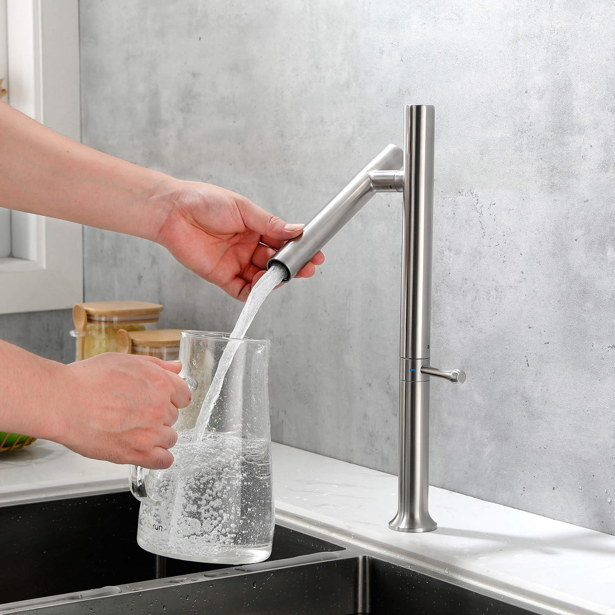 Modern Single Handle Stainless Steel Kitchen Faucet with 360° Swivel Spout