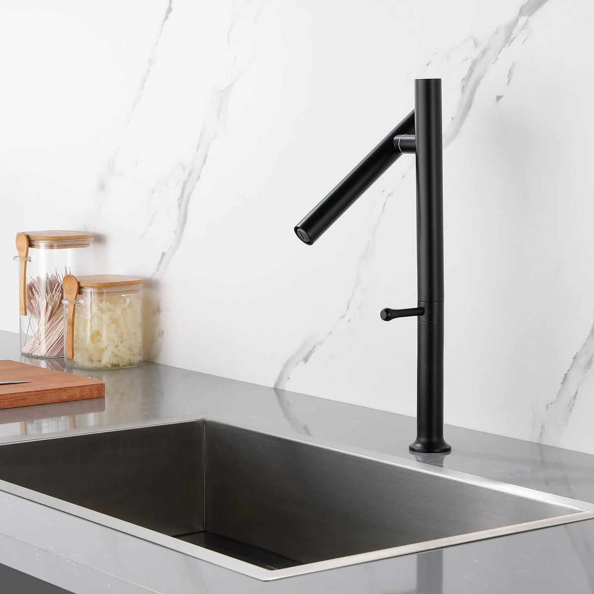 Modern Single Handle Stainless Steel Kitchen Faucet with 360° Swivel Spout