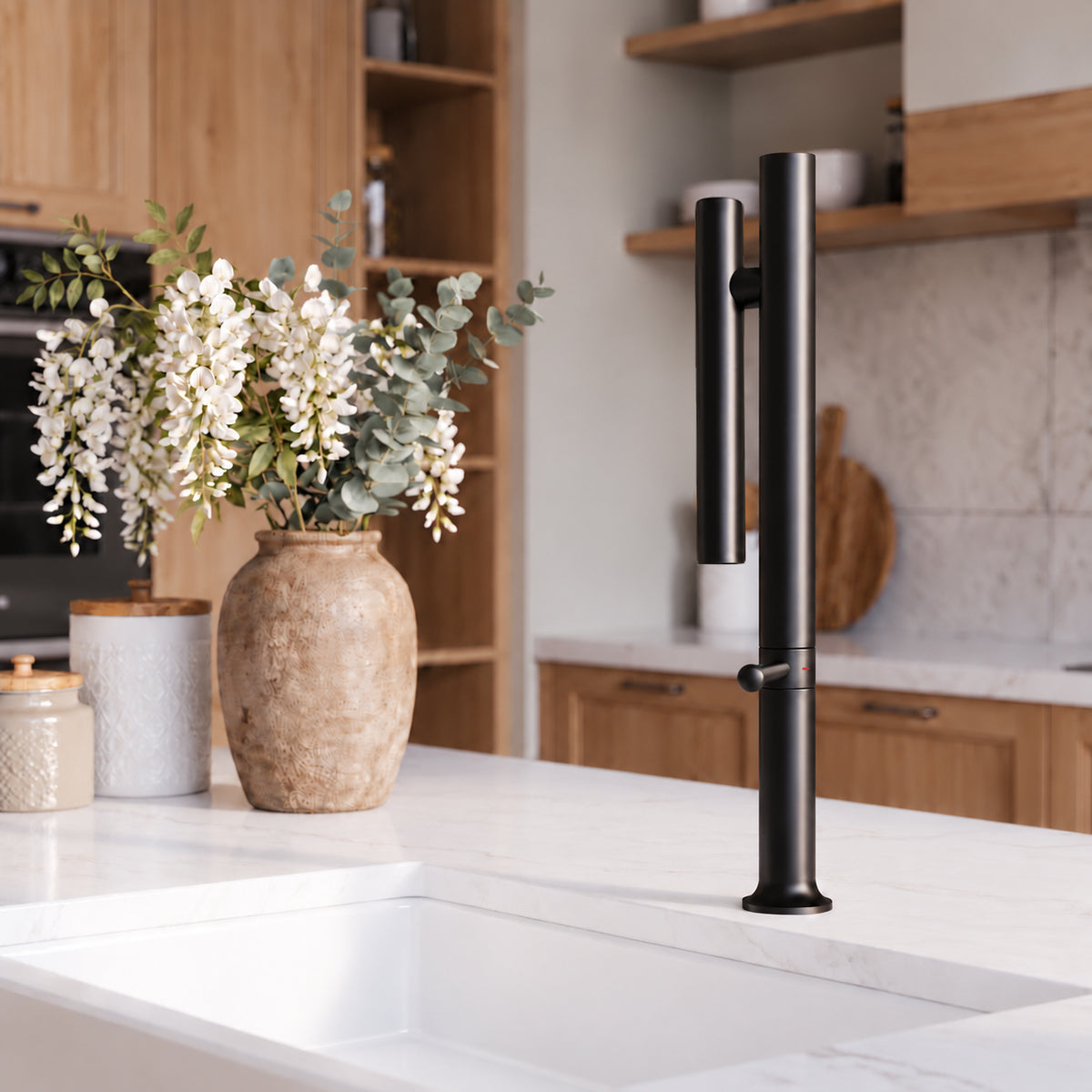 Modern Single Handle Stainless Steel Kitchen Faucet with 360° Swivel Spout