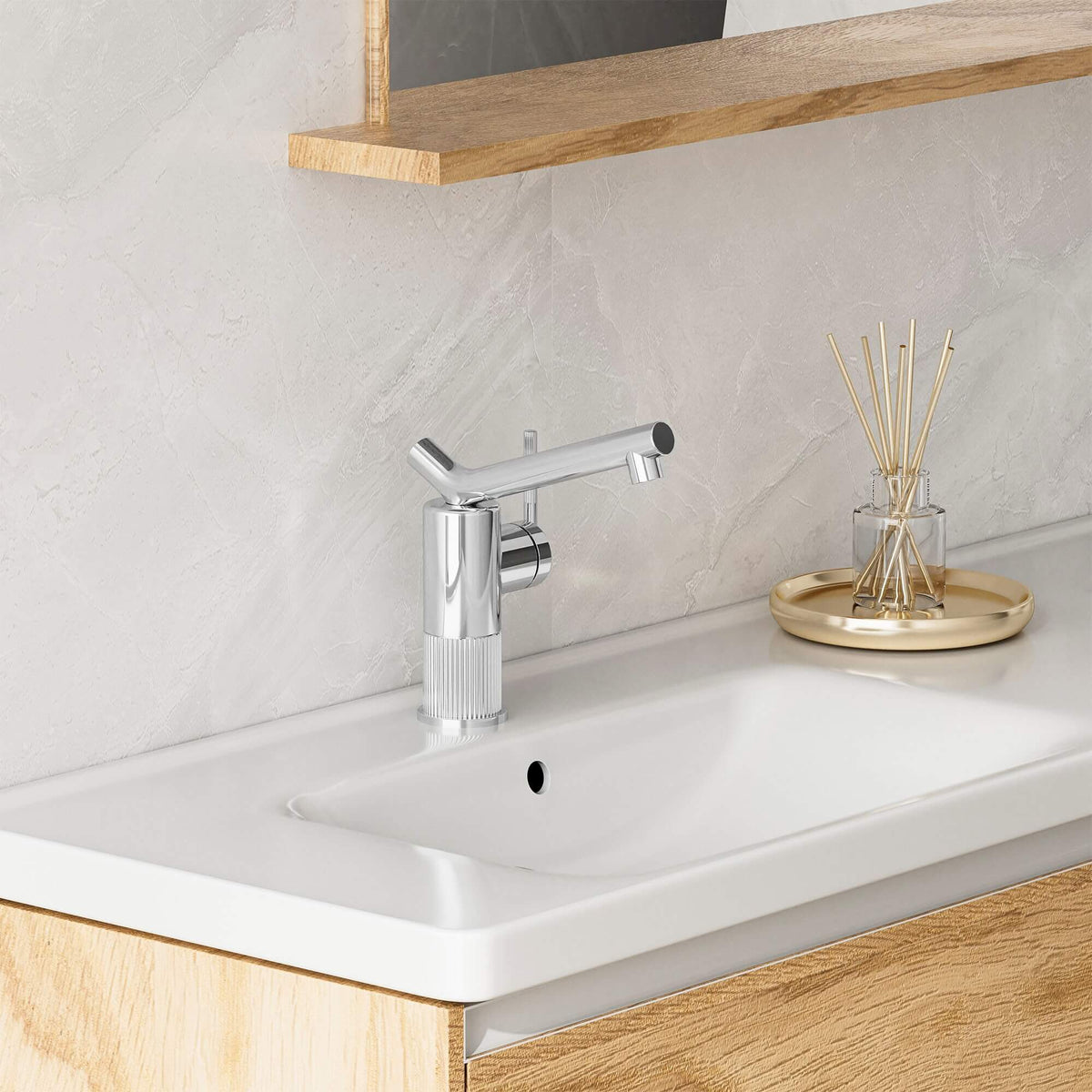 Single Handle Bathroom Faucet with Dual-Direction Swivel Spout