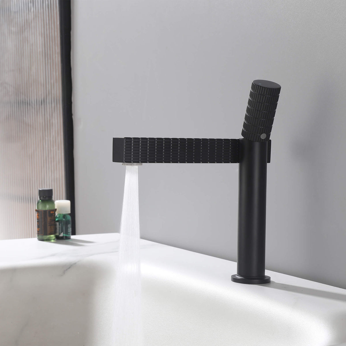 Modern Single Hole Bathroom Faucet with Dual Water Outlet and Flip Aerator