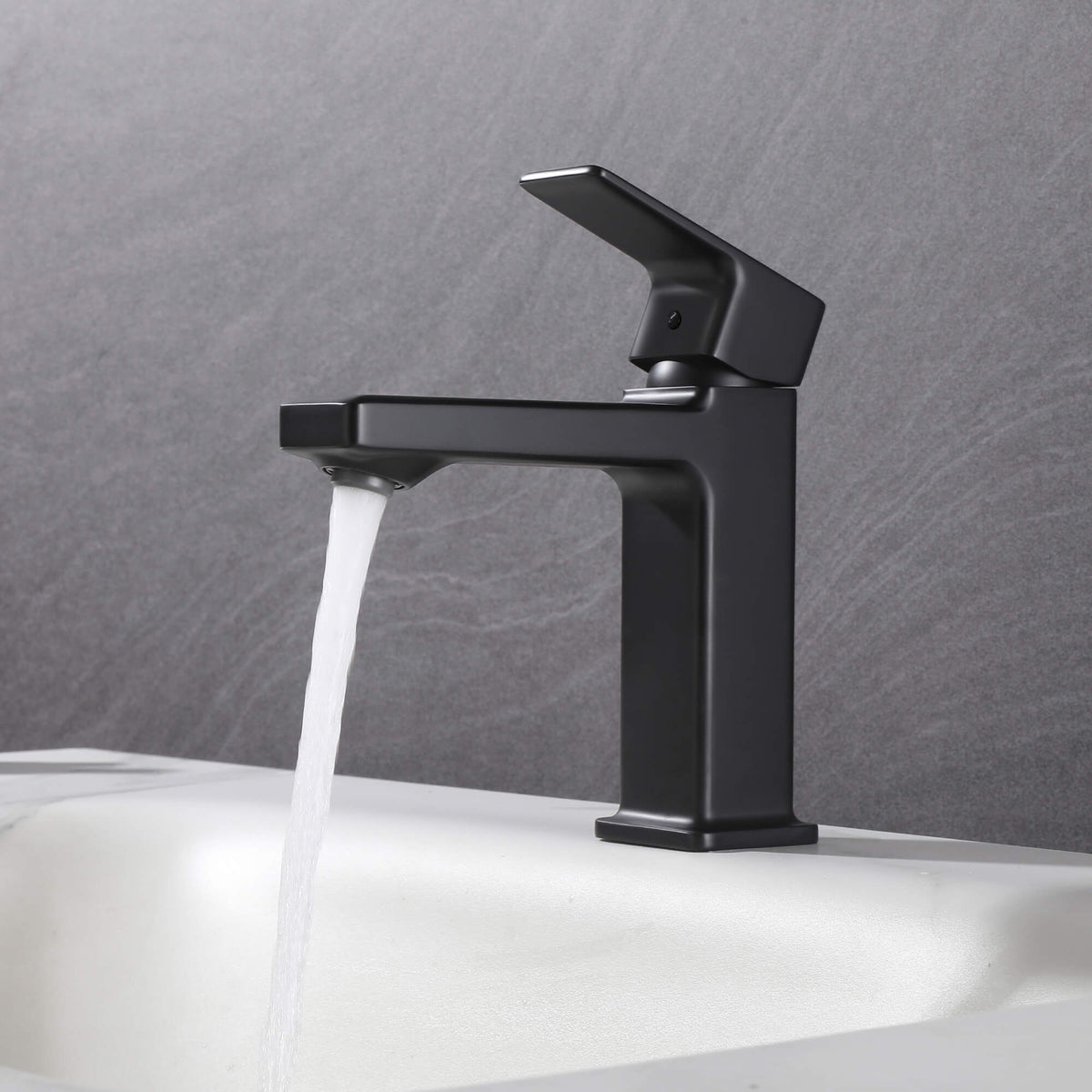 Modern Square Single-Hole Bathroom Faucet