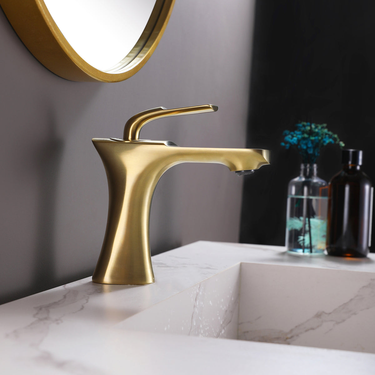 Architectural Brushed Gold Single-Hole Bathroom Faucet
