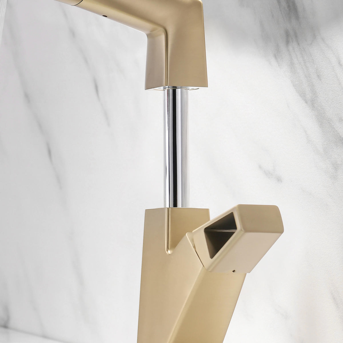 Multi-Functional Mixer with Pull-Out Rinse Head