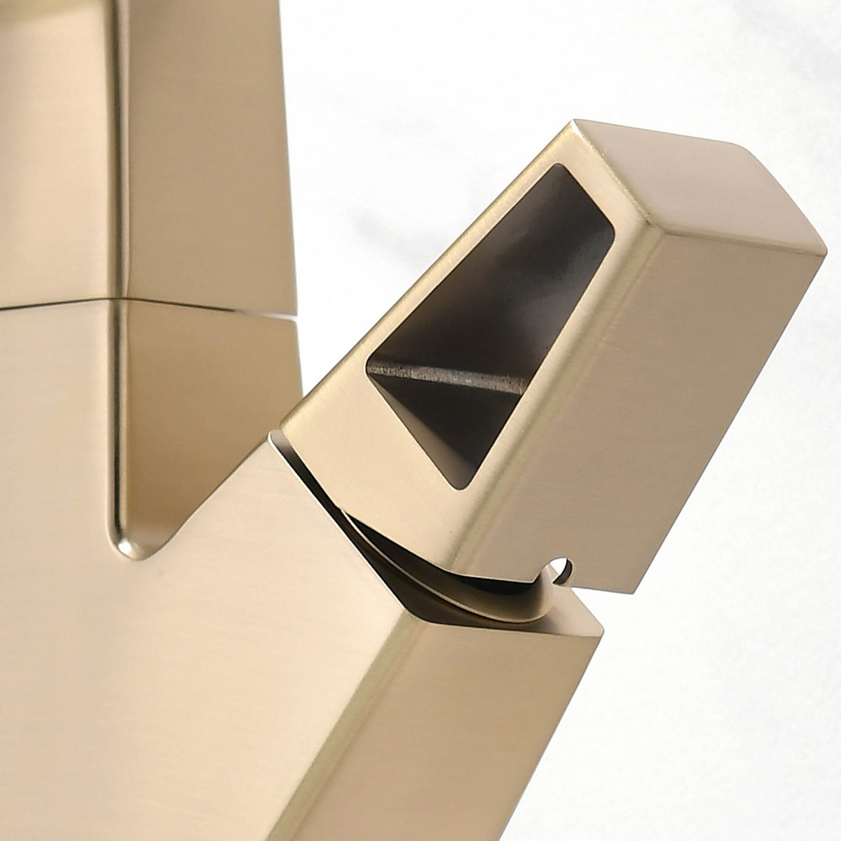 Multi-Functional Mixer with Pull-Out Rinse Head